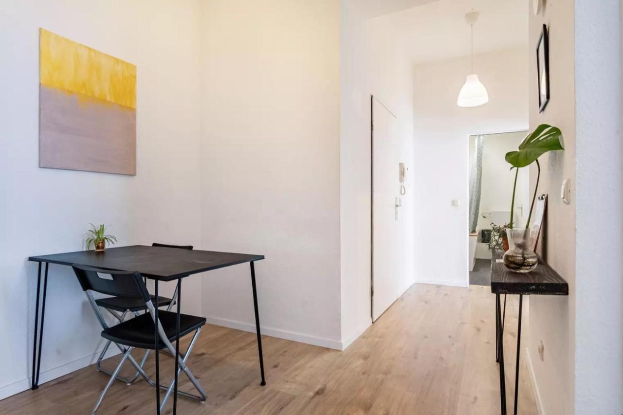 Next Home - Free Parking & Wifi - Badewanne Duisburg Exterior photo